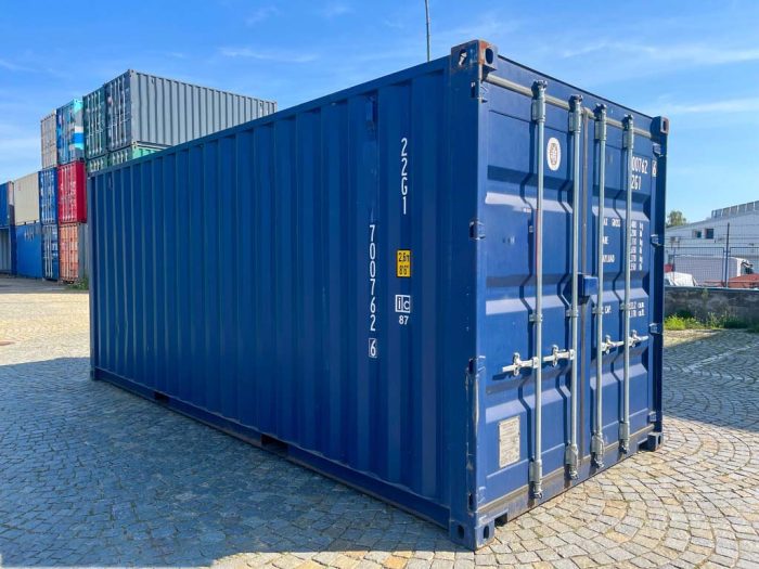 20 Fuß Container blau (13)