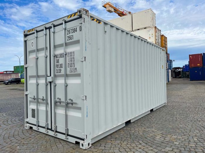 20ft High Cube One-way container including transport to Bratislava, 297 384-0, RAL 7035 (2) 20ft High Cube One-way container including transport to Bratislava, 297 384-0, RAL 7035 (2)