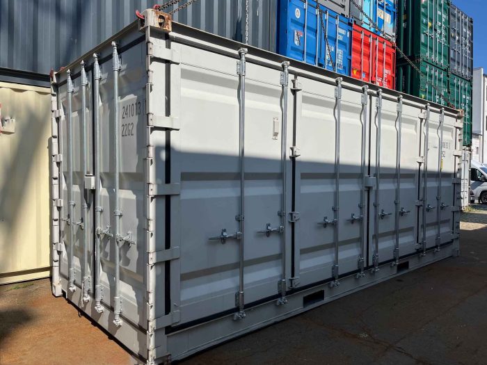 20ft – Double Side Door IICL 6 (Full Open Side), 241 013-1 (15) 20ft – Double Side Door IICL 6 (Full Open Side), 241 013-1 (15)