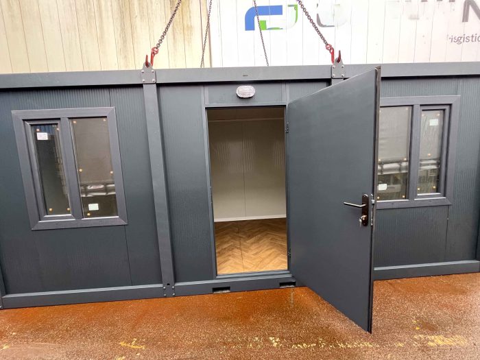 20-Fuß-Bürocontainer RAL 7016 20-Fuß-Bürocontainer RAL 7016