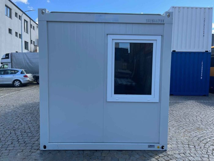 BASIC 6 m insulated construction container, 152 544 730 (10) BASIC 6 m insulated construction container, 152 544 730 (10)