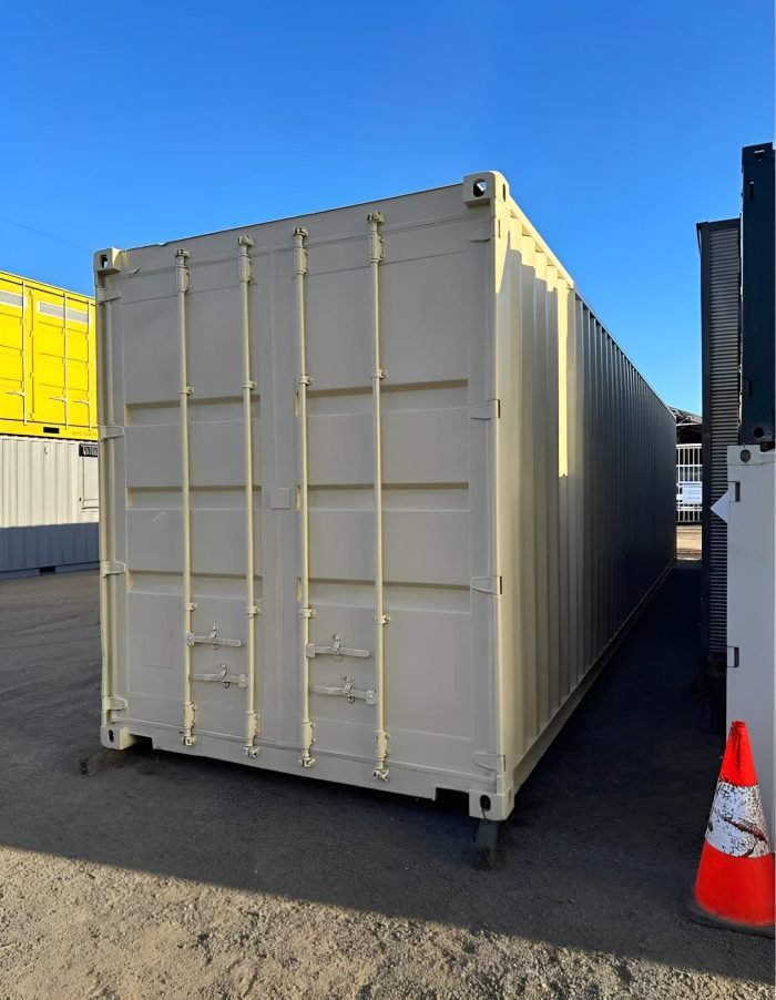 40ft-X-8ft-Shipping-Container-With-Roll-Up-Door4 40ft-X-8ft-Shipping-Container-With-Roll-Up-Door4